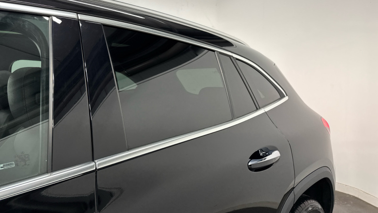 Mercedes-Benz Eqa 250 140kW AMG Line Premium 66.5kWh 5dr Auto Electric Hatchback